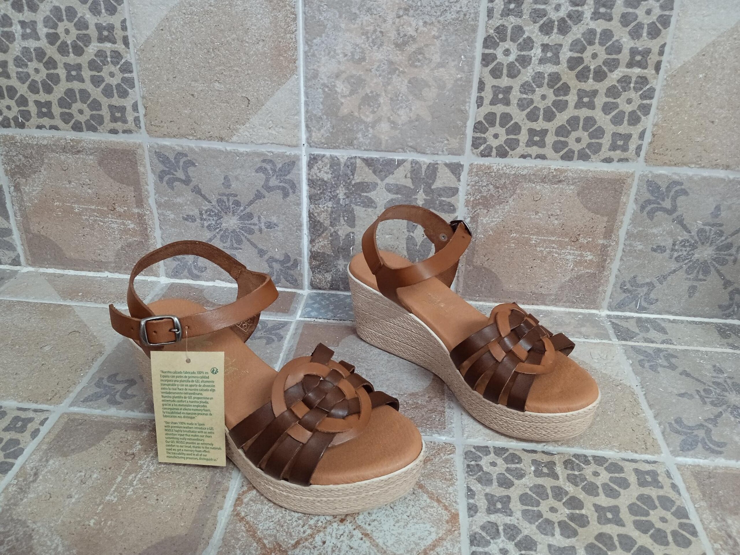 Sandalia mujer pie - 6