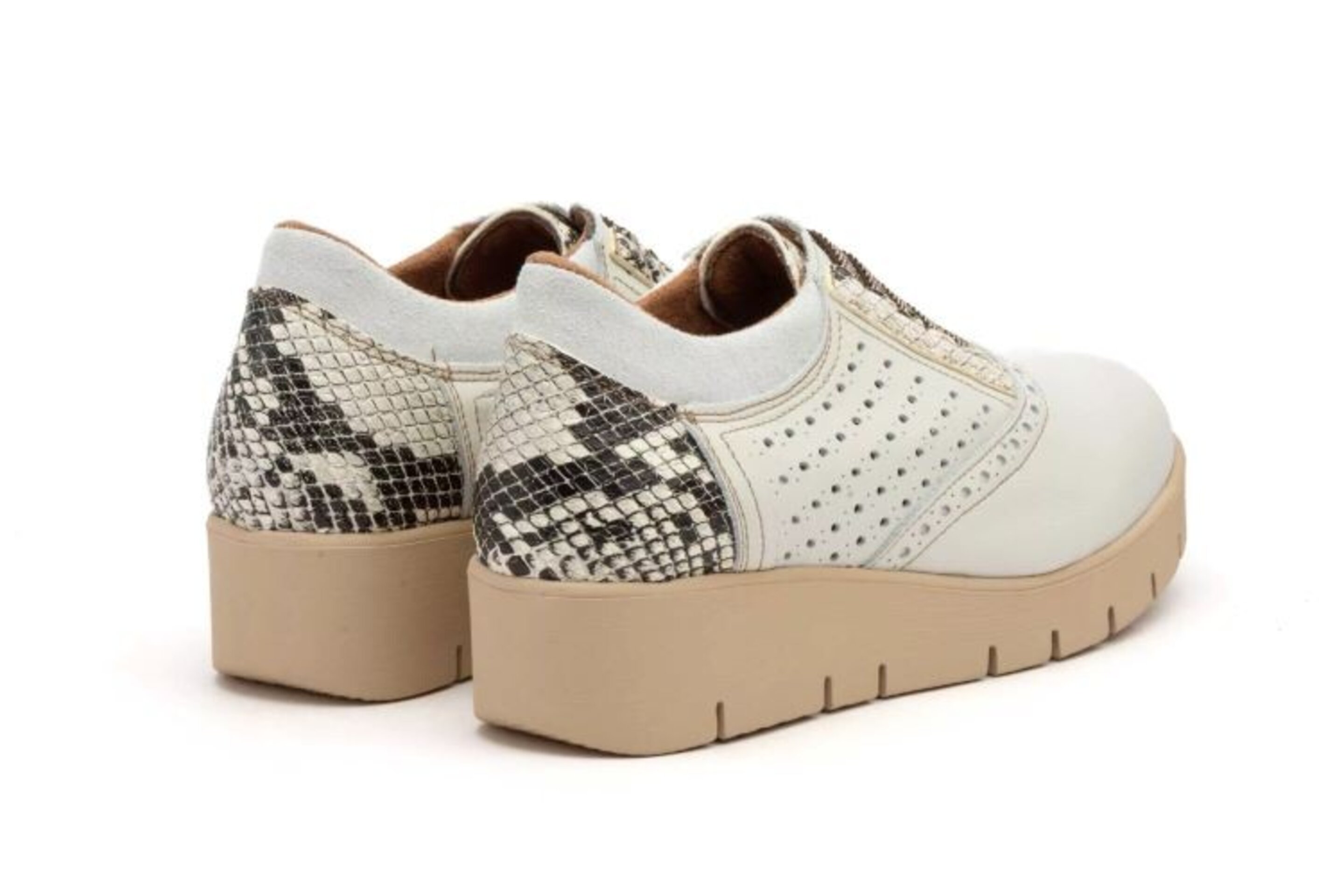 ZAPATOS  CUÑA PIEL - 6